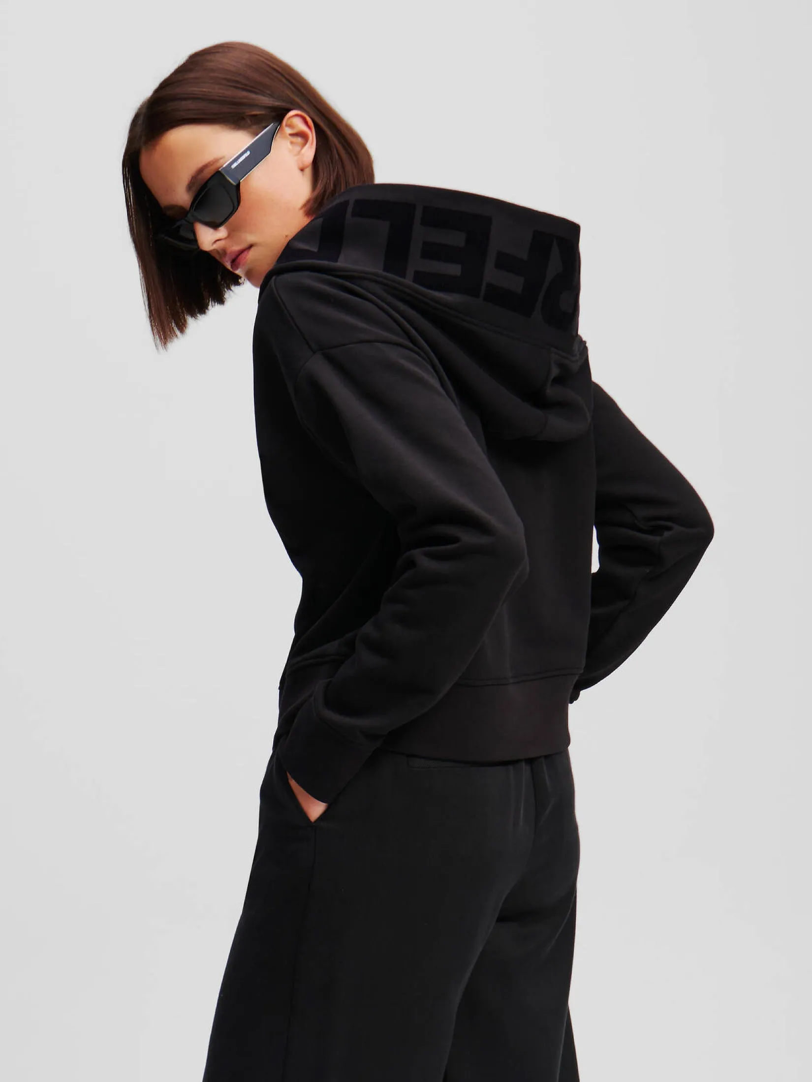 BIG LOGO HOODIE