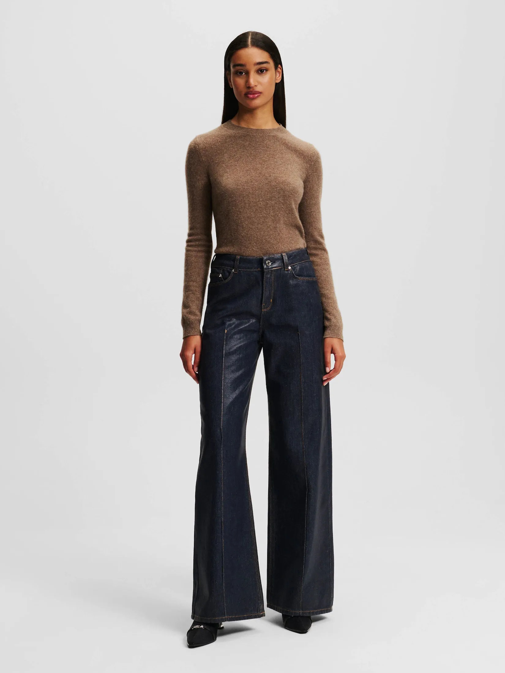 COATED WIDE LEG DENIM PANTS