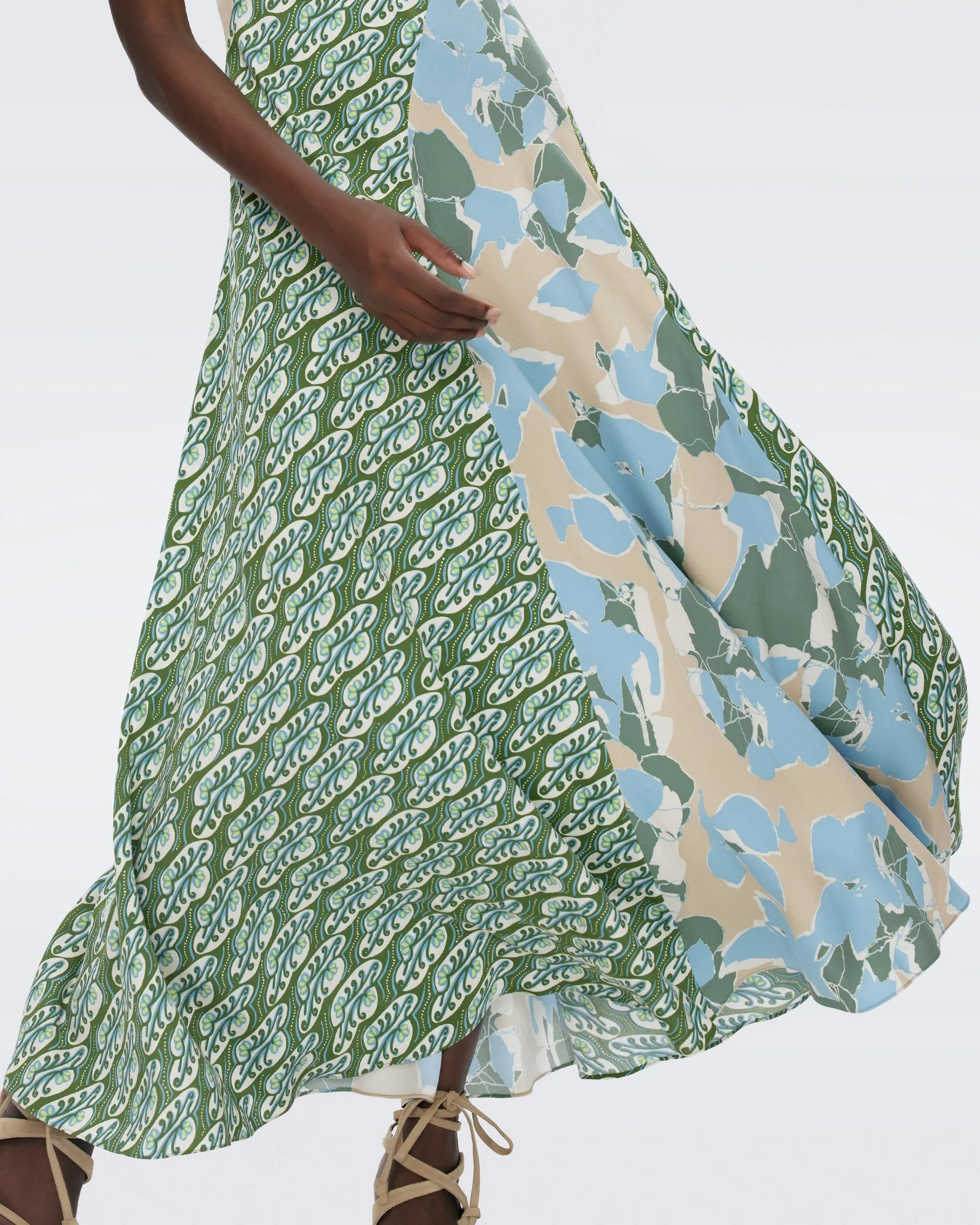 DVFCORY DRESSEARTH FLORAL MULTI CERULEAN SEEDLING