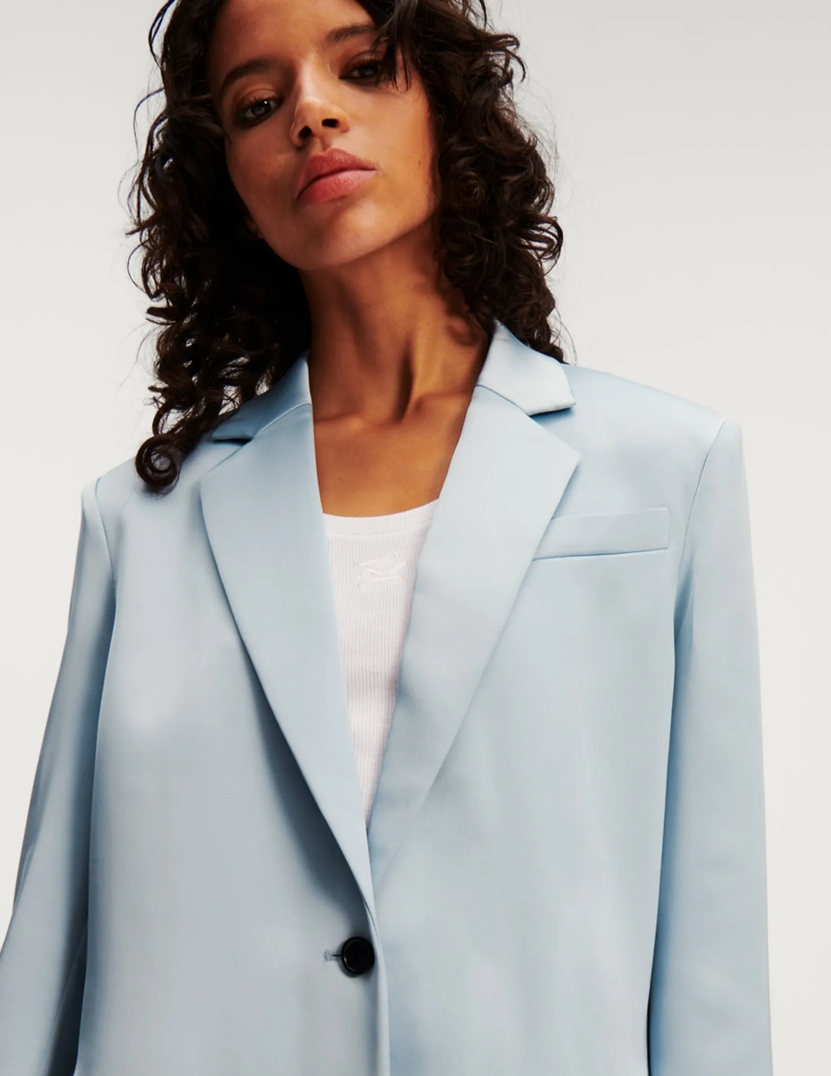 FLUID SATIN TAILORED BLAZER