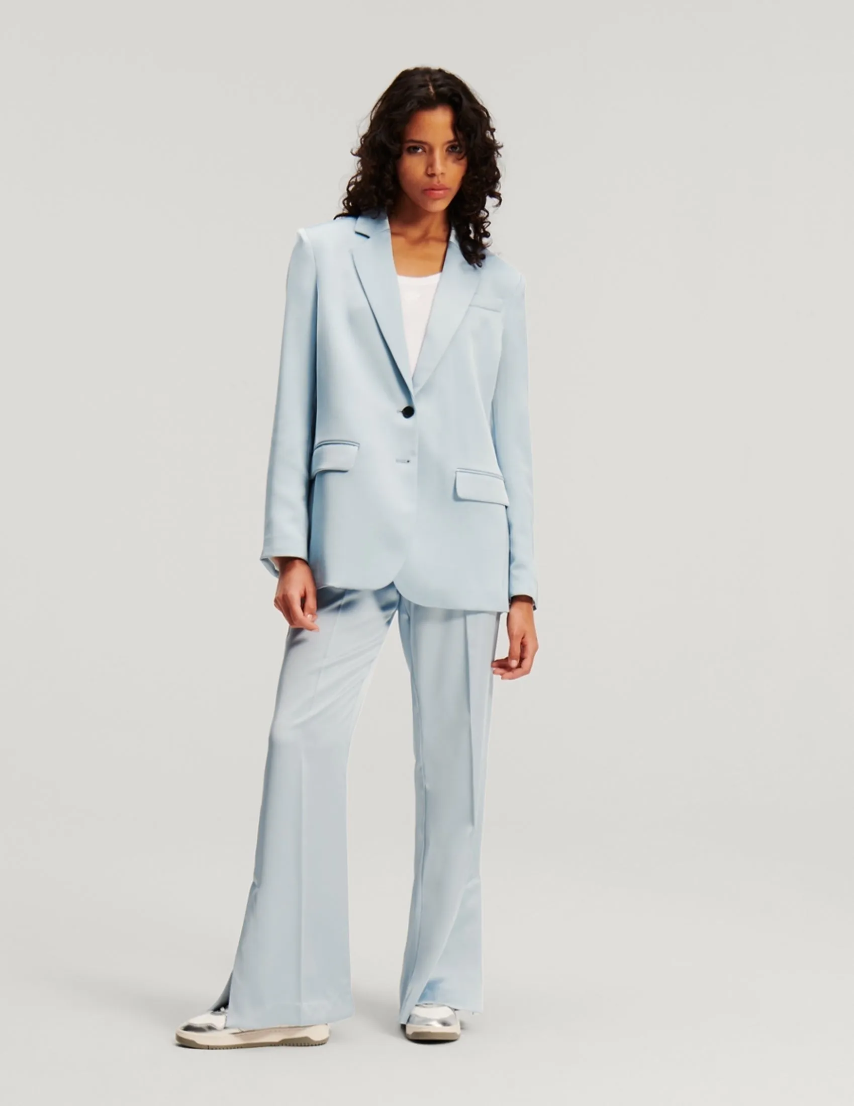FLUID SATIN TAILORED BLAZER