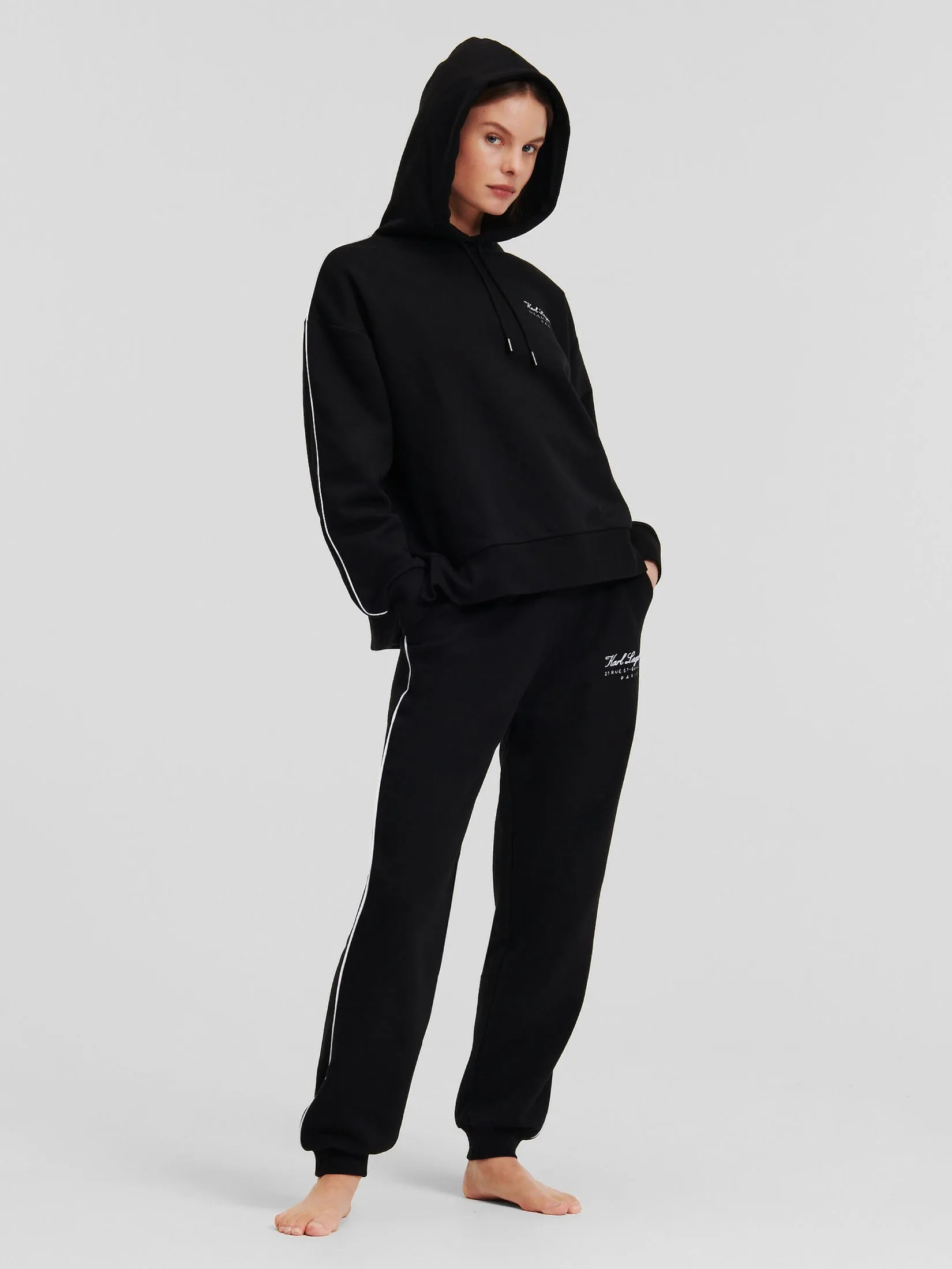 HOTEL KARL HOODIE