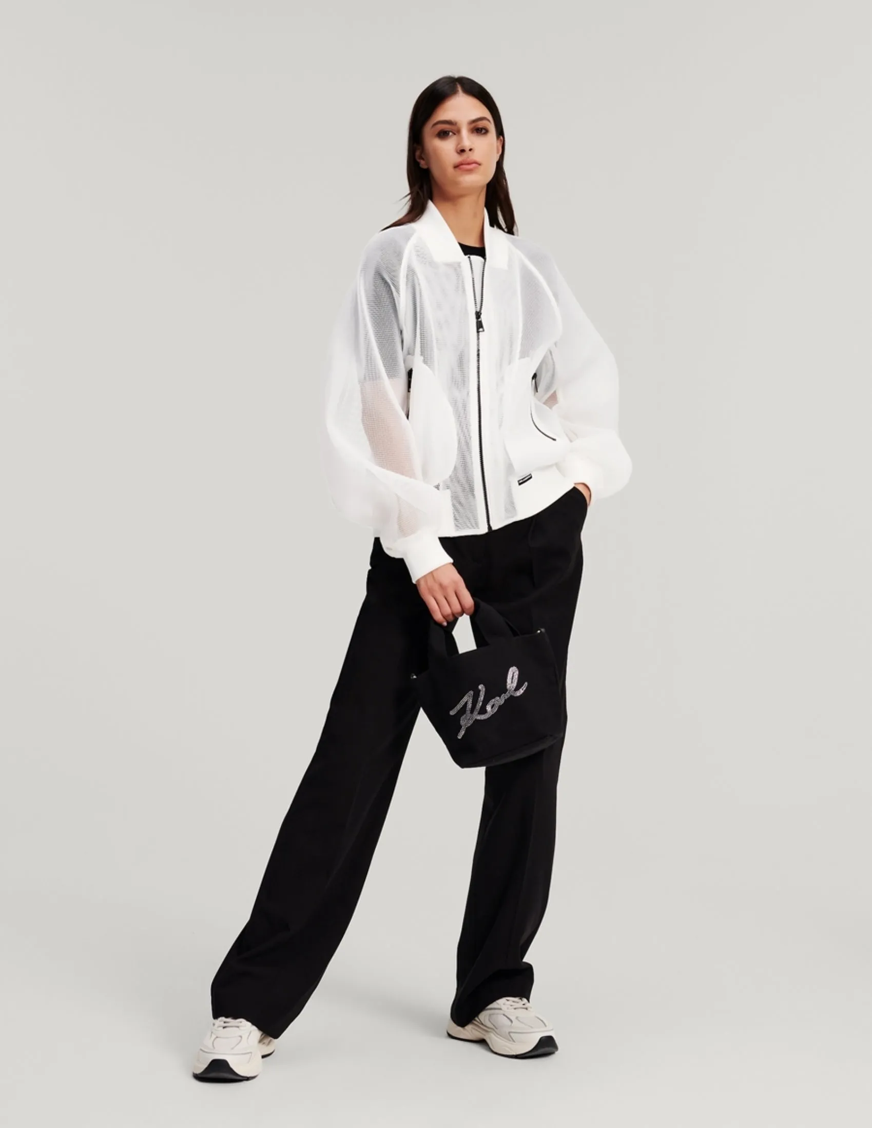 MESH BOMBER