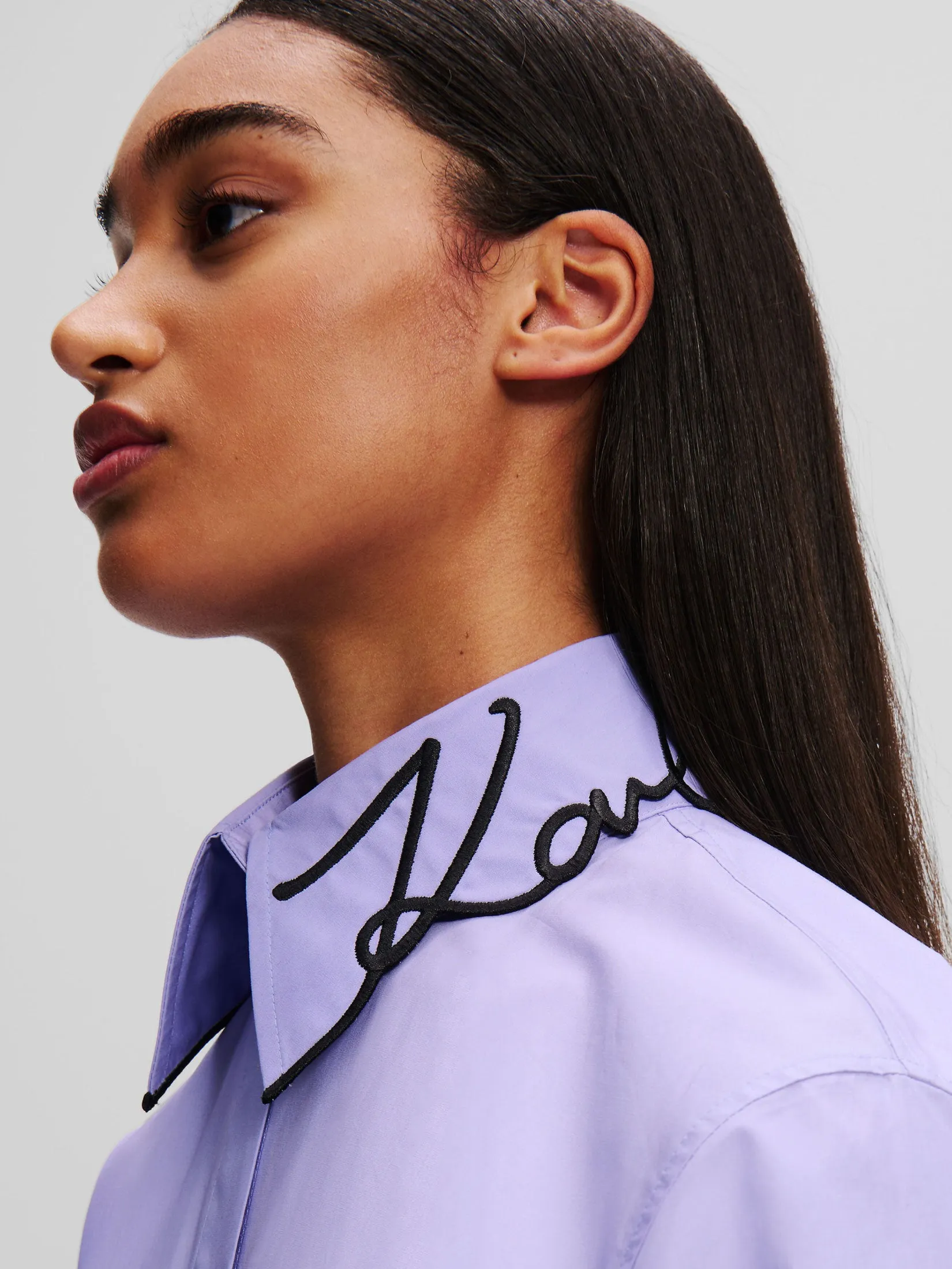 SIGNATURE COLLAR POPLIN SHIRT