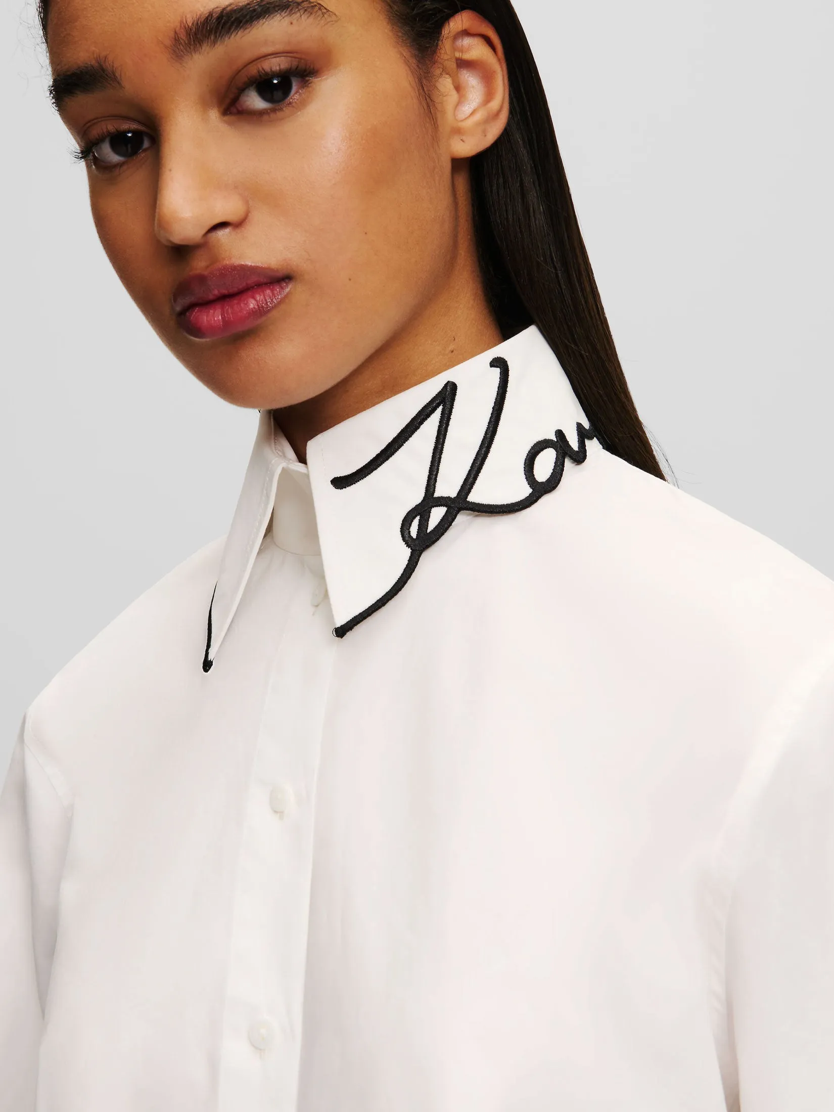 SIGNATURE COLLAR POPLIN SHIRT