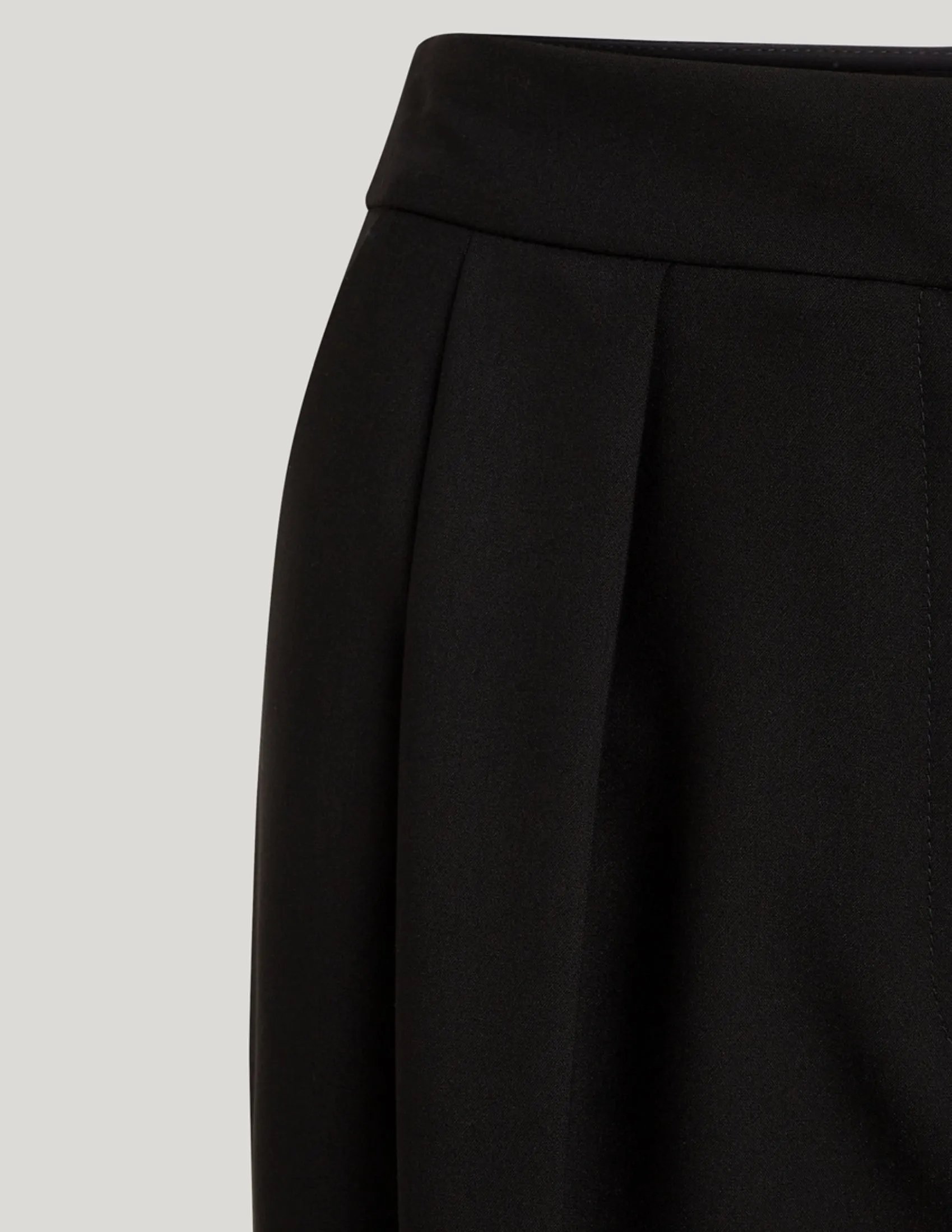TAILORED PANTS