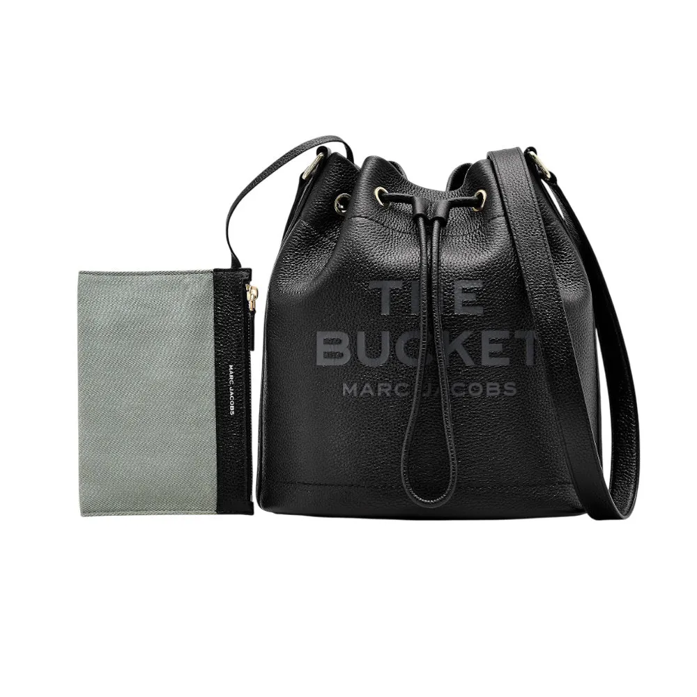THE LEATHER LARGE BUCKET BAG