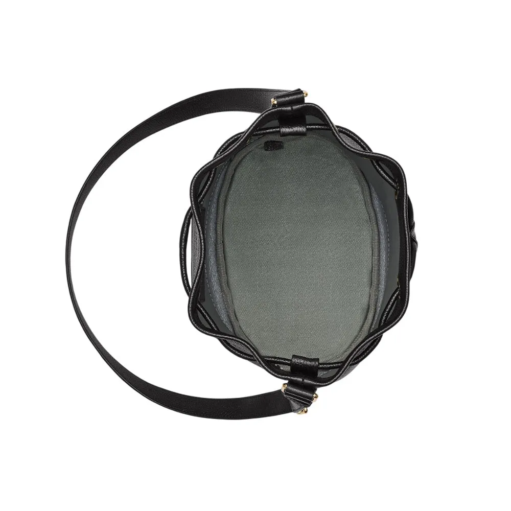 THE LEATHER LARGE BUCKET BAG
