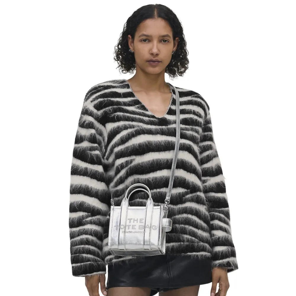 THE METALLIC LEATHER CROSSBODY TOTE BAG